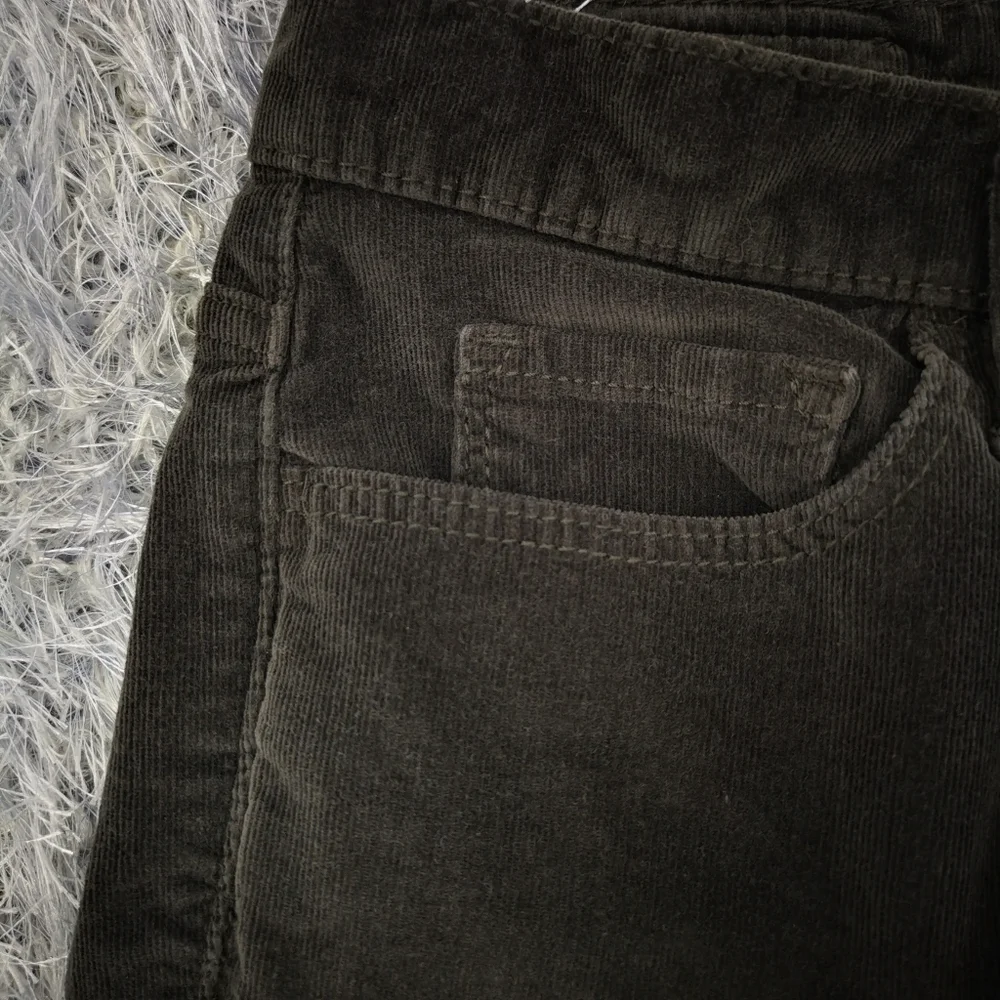 Calvin Klein EUC Jeans Womens 6 Corduroy Straight - Picture 3 of 10